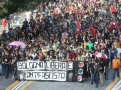 Manifestazione a Bologna contro BankItalia e Forza Nuova tratta dal quotidiano La Repubblica-Bologna