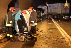 La scena dell'incidente mortale avvenuto l'11 marzo 2016 sulla ss76 a Serra San Quirico