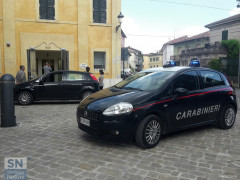 Rapina in una gioielleria di via Carducci, a Senigallia