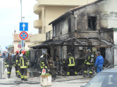 Incendio a Cesano di Senigallia