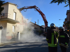 Demolizione a San Severino Marche