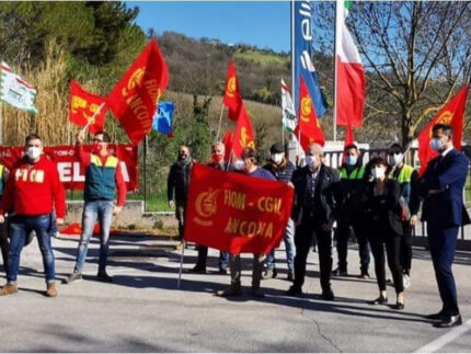 Protesta delocalizzazione Elica S.p.A