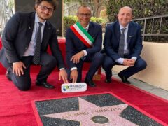 Delegazione pesarese alla presentazione della stella dedicata a Pavarotti