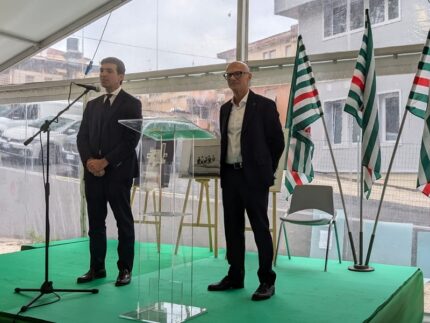 Il presidente regionale Acquaroli all'inaugurazione della nuova sede regionale CISL