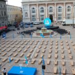 Bare in piazza del Popolo a Pesaro