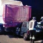 Auto contro mezzo agricolo a Morrovalle